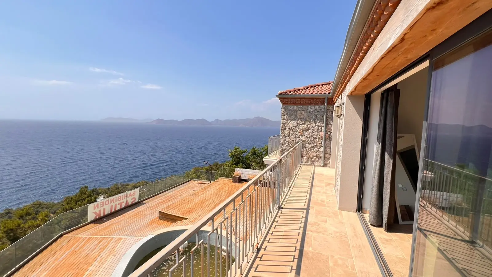 Home in Faralya
